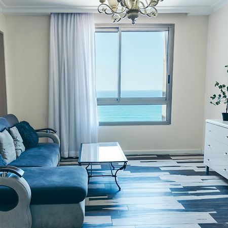 Almog Beach Apt Hotel מלון דירות אלמוג ביץ' Haifa Eksteriør billede