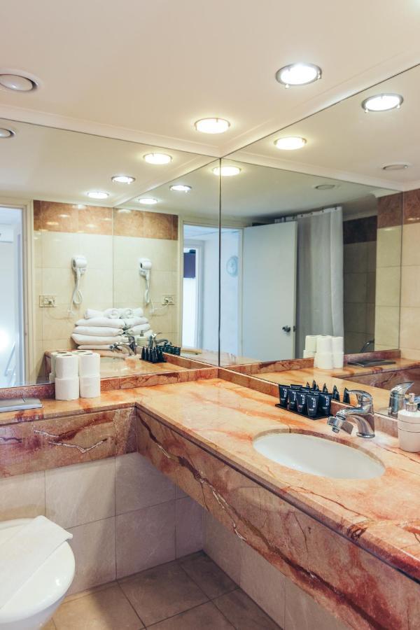 Almog Beach Apt Hotel מלון דירות אלמוג ביץ' Haifa Eksteriør billede