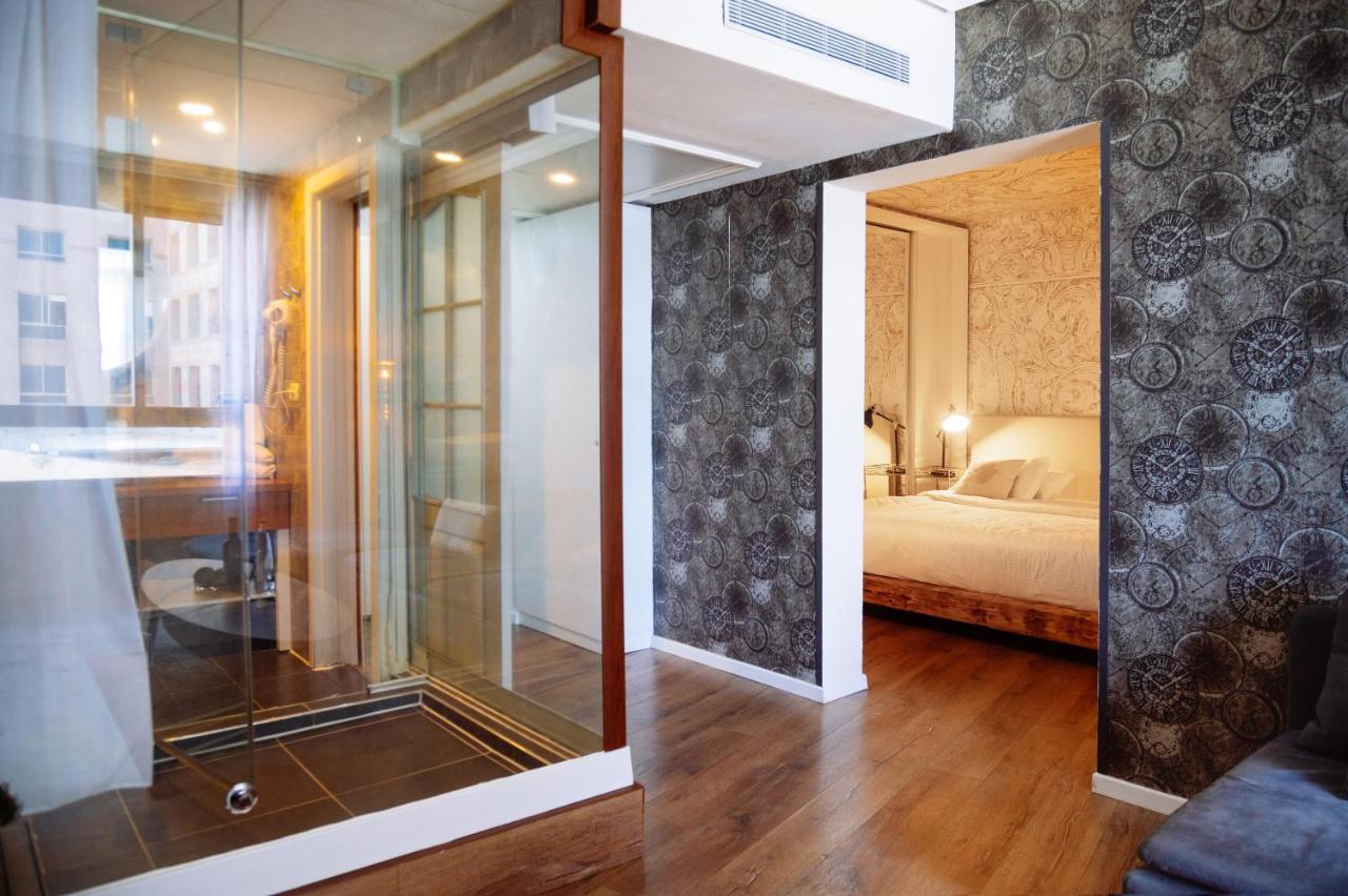 Almog Beach Apt Hotel מלון דירות אלמוג ביץ' Haifa Eksteriør billede